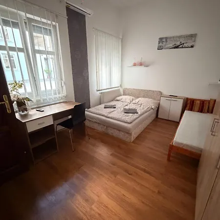 Crystal Apartmán *